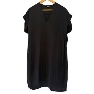 Vince 100% Silk Black V-Neck Shift Dress with Pockets Small S Short Sleeve LBD